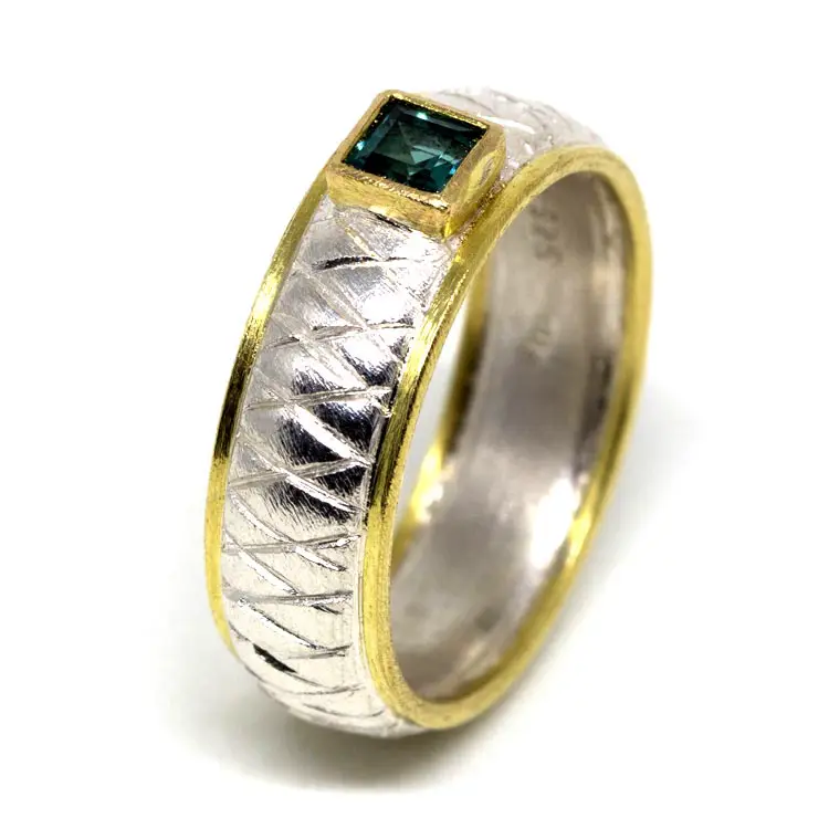 Silber und Goldring mit Turmalin